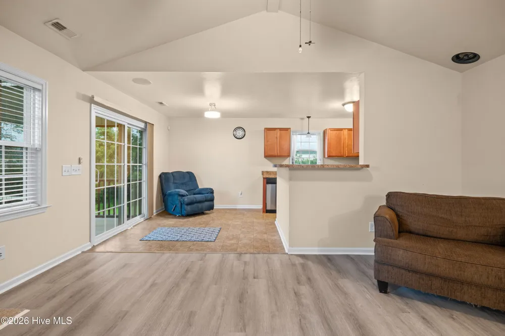 122 Silver Queen Lane Richlands, NC 28574