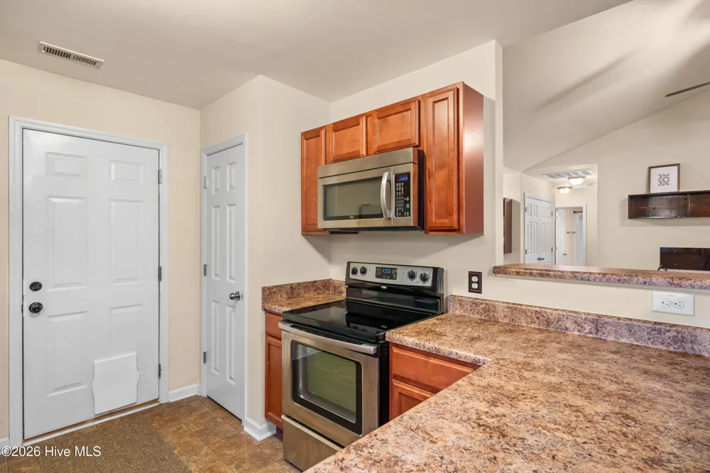 122 Silver Queen Lane Richlands, NC 28574
