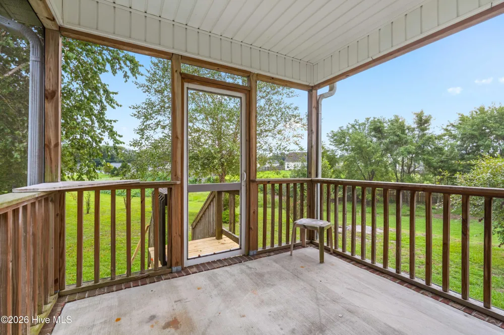 122 Silver Queen Lane Richlands, NC 28574
