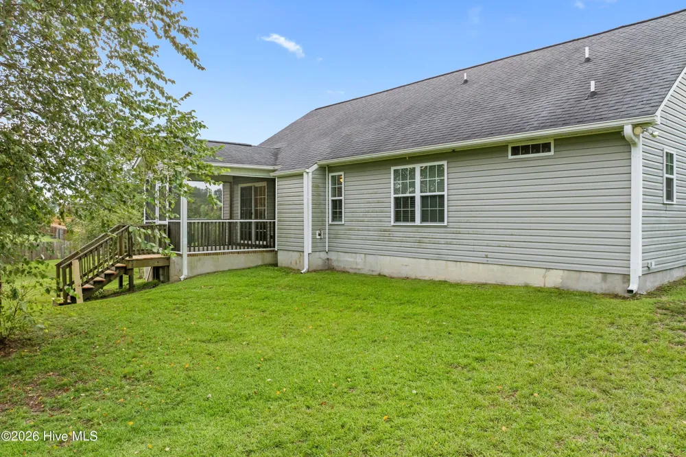 122 Silver Queen Lane Richlands, NC 28574