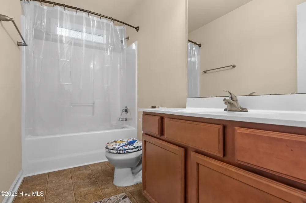 122 Silver Queen Lane Richlands, NC 28574