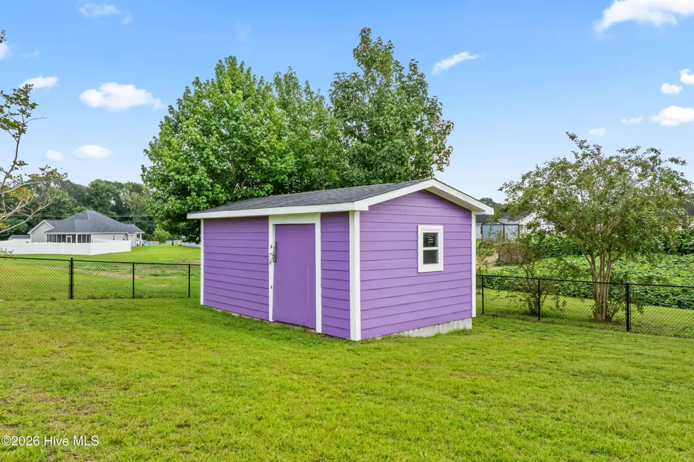 122 Silver Queen Lane Richlands, NC 28574