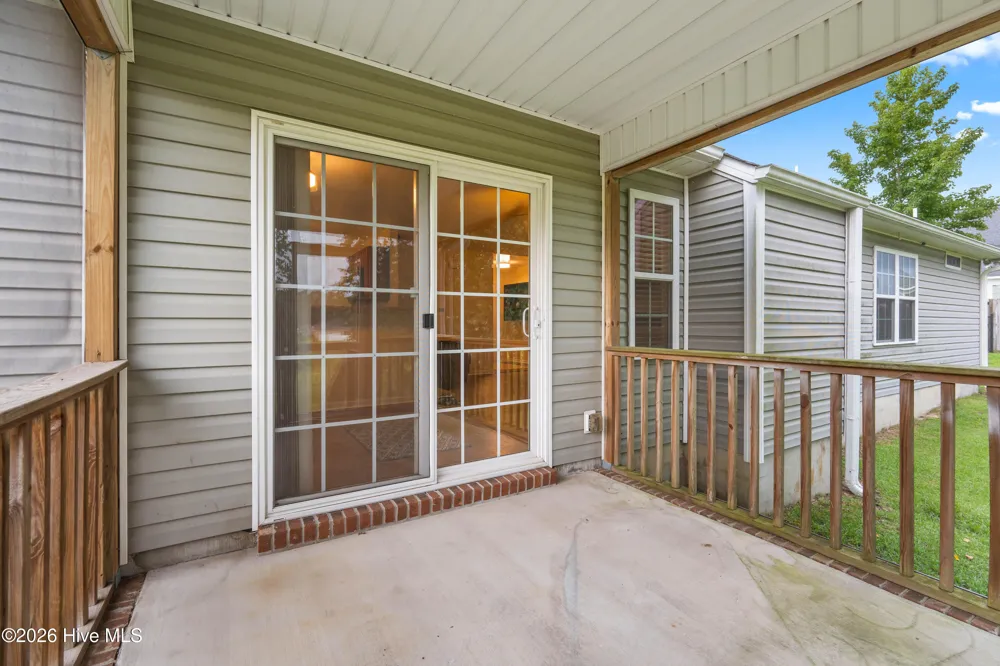 122 Silver Queen Lane Richlands, NC 28574