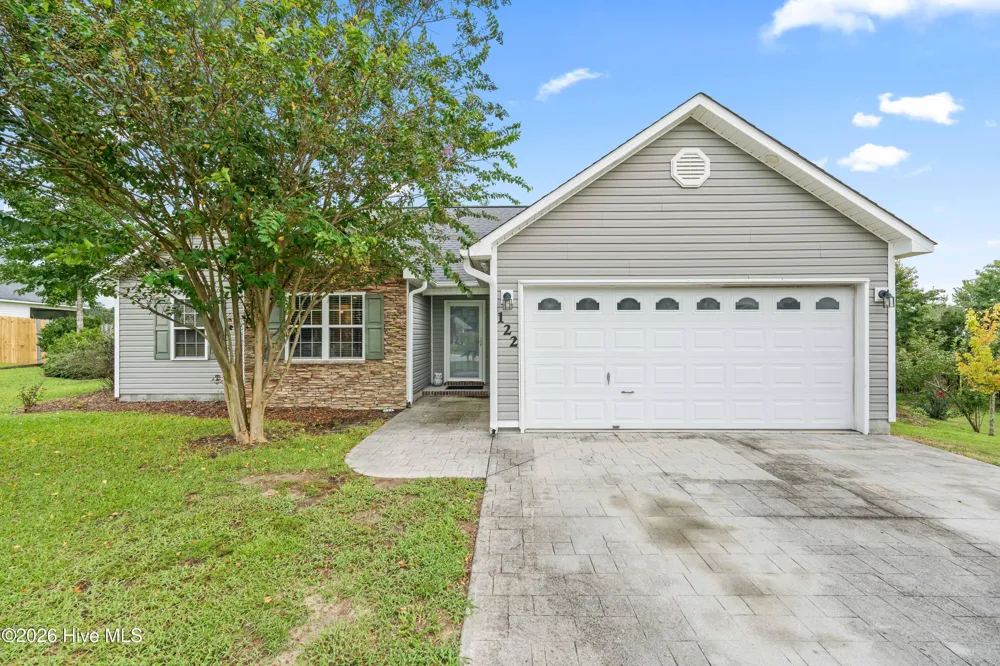 122 Silver Queen Lane Richlands, NC 28574