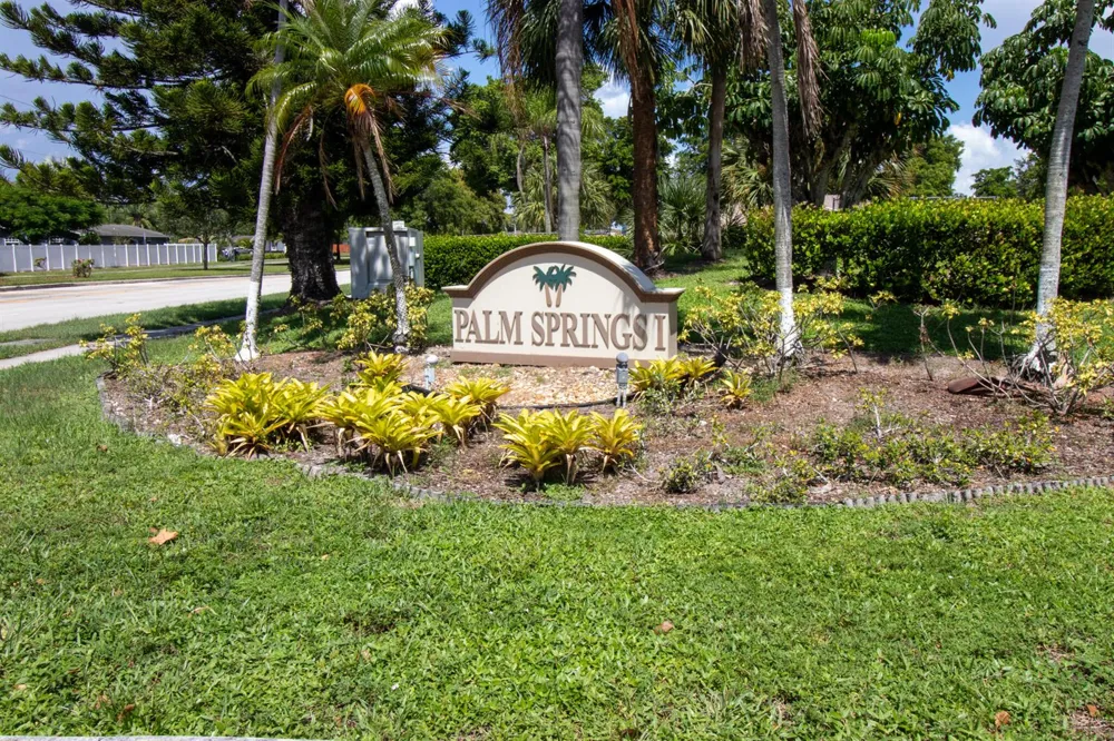 1040 NW 80TH AVENUE #203 Margate, FL 33063