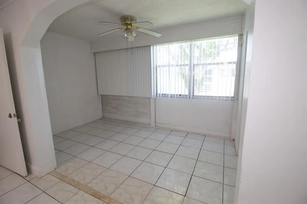 1040 NW 80TH AVENUE #203 Margate, FL 33063