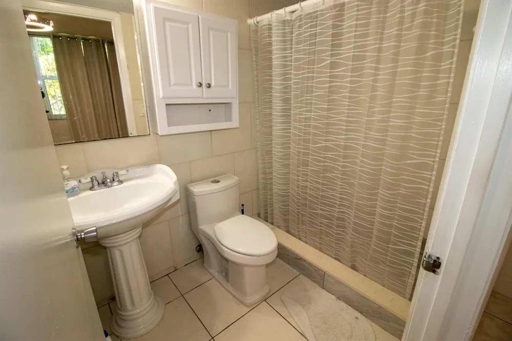 1040 NW 80TH AVENUE #203 Margate, FL 33063
