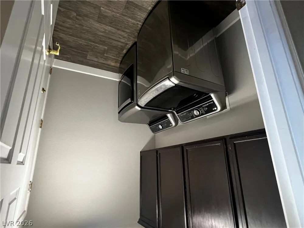 10054 Pebble Path Court Las Vegas, NV 89148