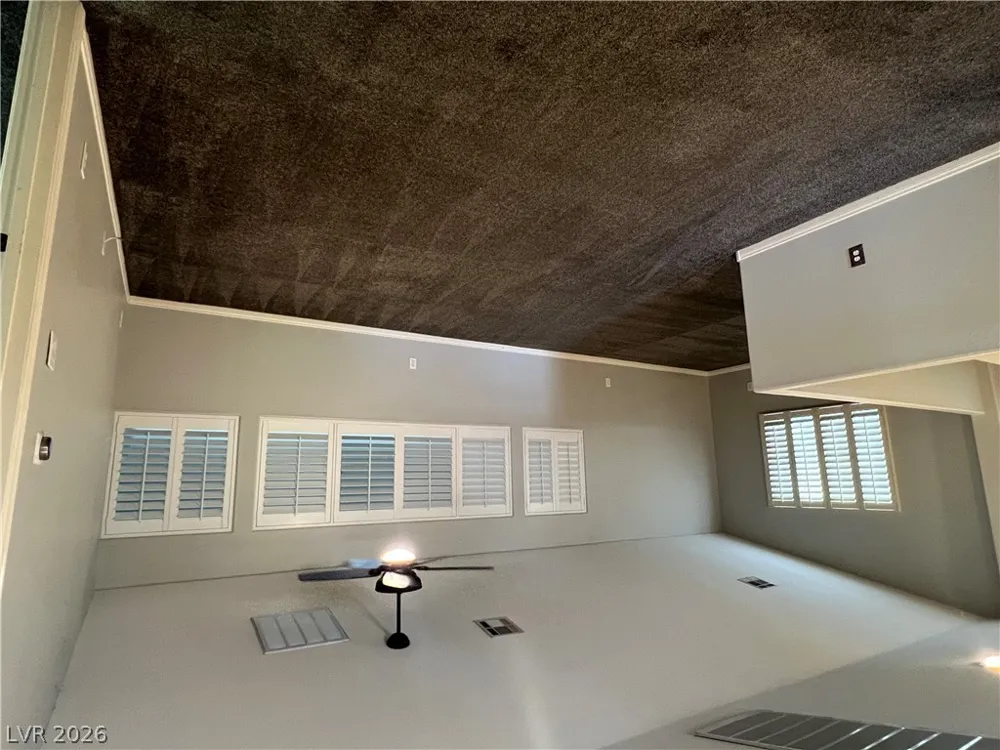 10054 Pebble Path Court Las Vegas, NV 89148