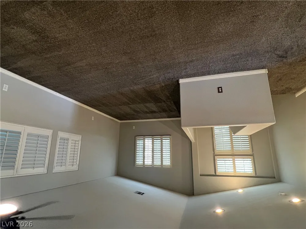 10054 Pebble Path Court Las Vegas, NV 89148