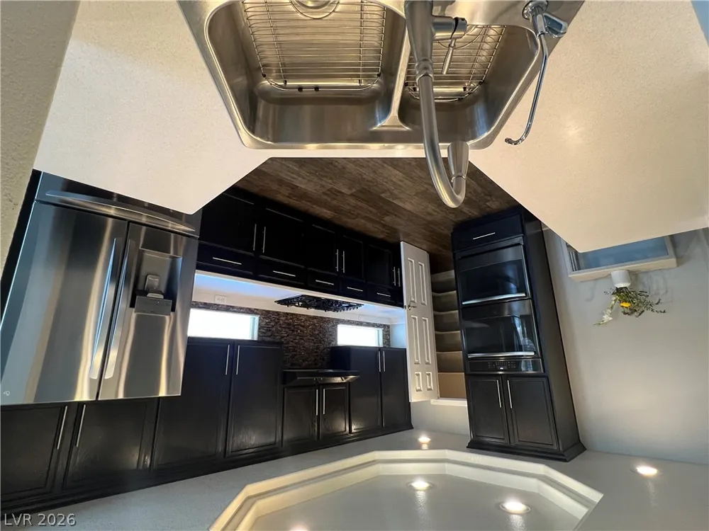 10054 Pebble Path Court Las Vegas, NV 89148