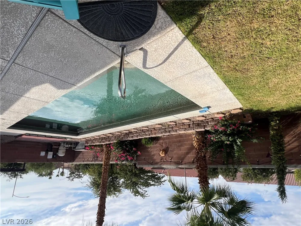 10054 Pebble Path Court Las Vegas, NV 89148