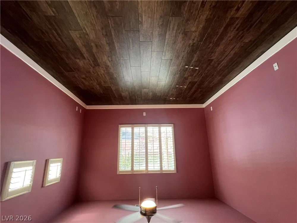 10054 Pebble Path Court Las Vegas, NV 89148
