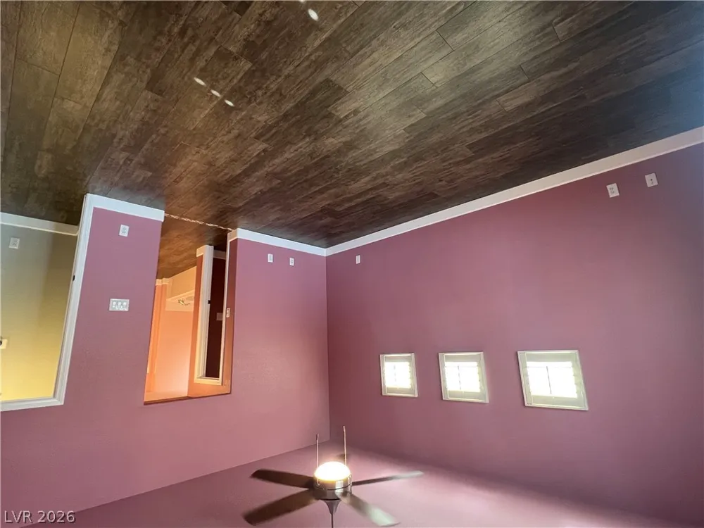 10054 Pebble Path Court Las Vegas, NV 89148