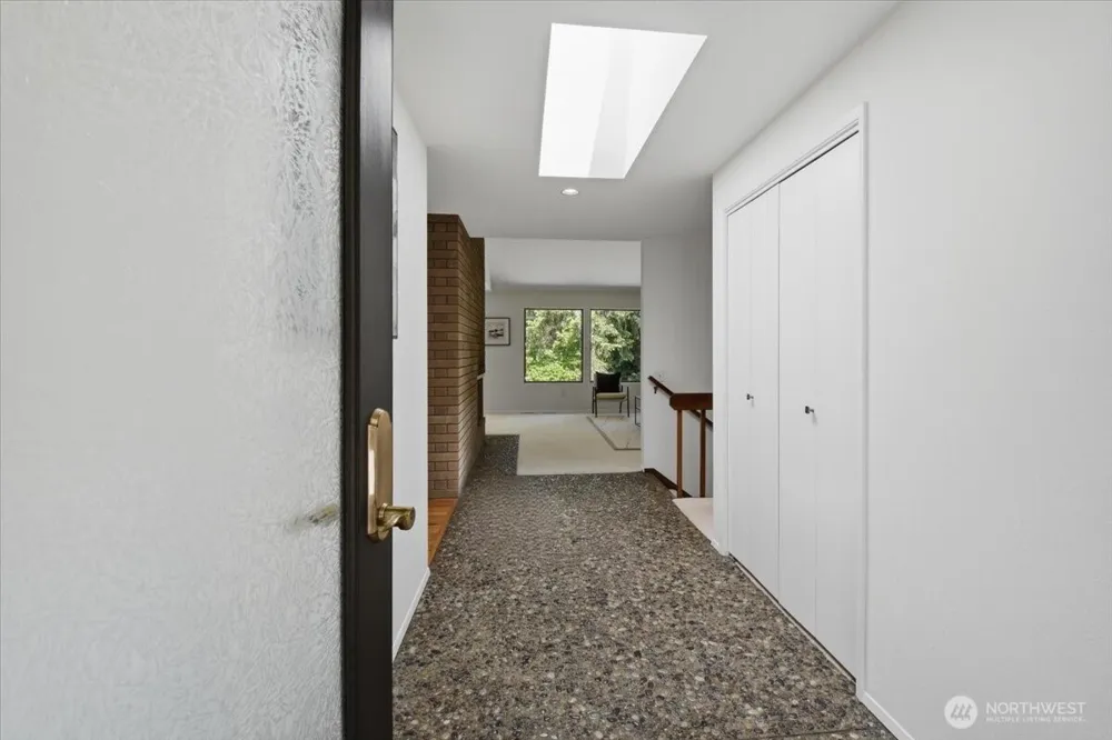 17816 NE 12th Street Bellevue, WA 98008