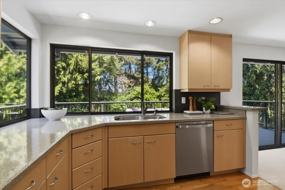 17816 NE 12th Street Bellevue, WA 98008