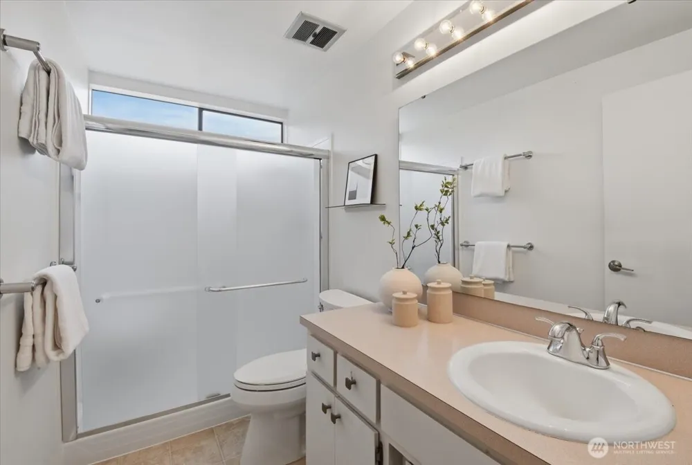 17816 NE 12th Street Bellevue, WA 98008