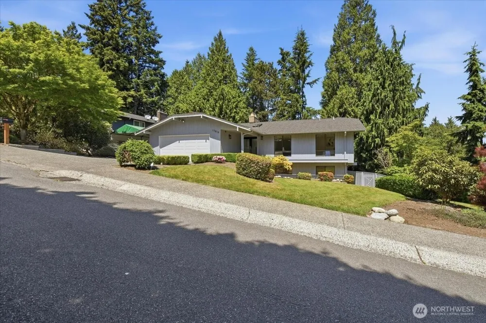 17816 NE 12th Street Bellevue, WA 98008