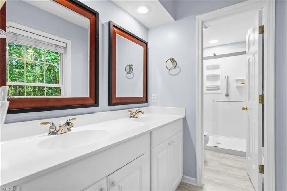 3005 Bramblewood Drive Mebane, NC 27302
