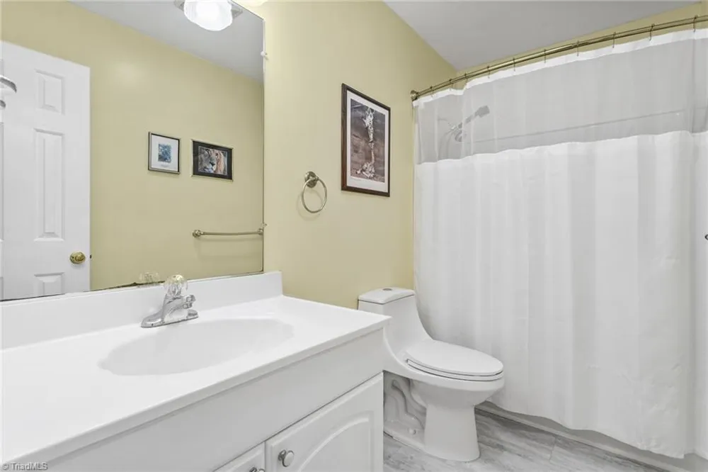 3005 Bramblewood Drive Mebane, NC 27302