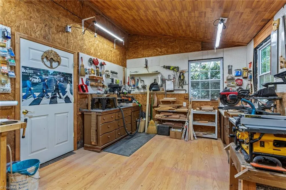 3005 Bramblewood Drive Mebane, NC 27302