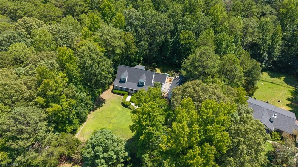 3005 Bramblewood Drive Mebane, NC 27302