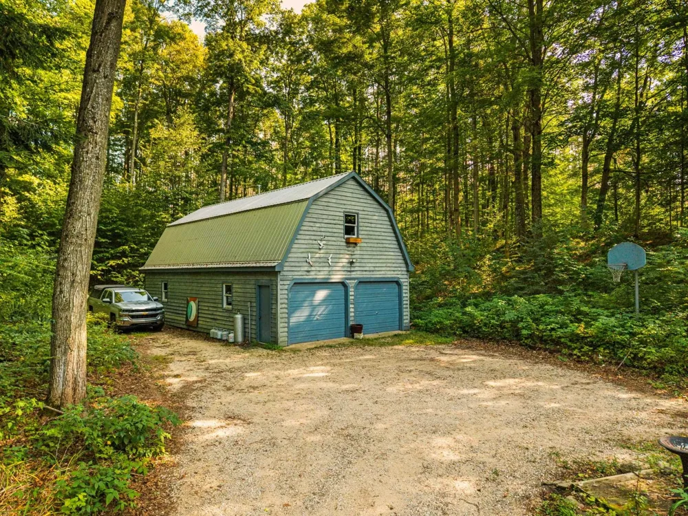 5501 Way Road Clearwater Township, MI 49676