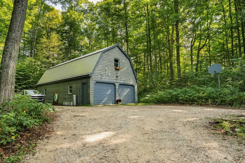 5501 Way Road Clearwater Township, MI 49676