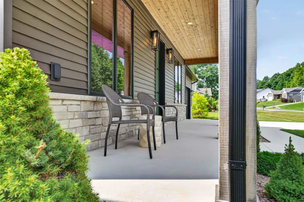 9336 E Summerfield Drive Elmwood Charter Township, MI 49684
