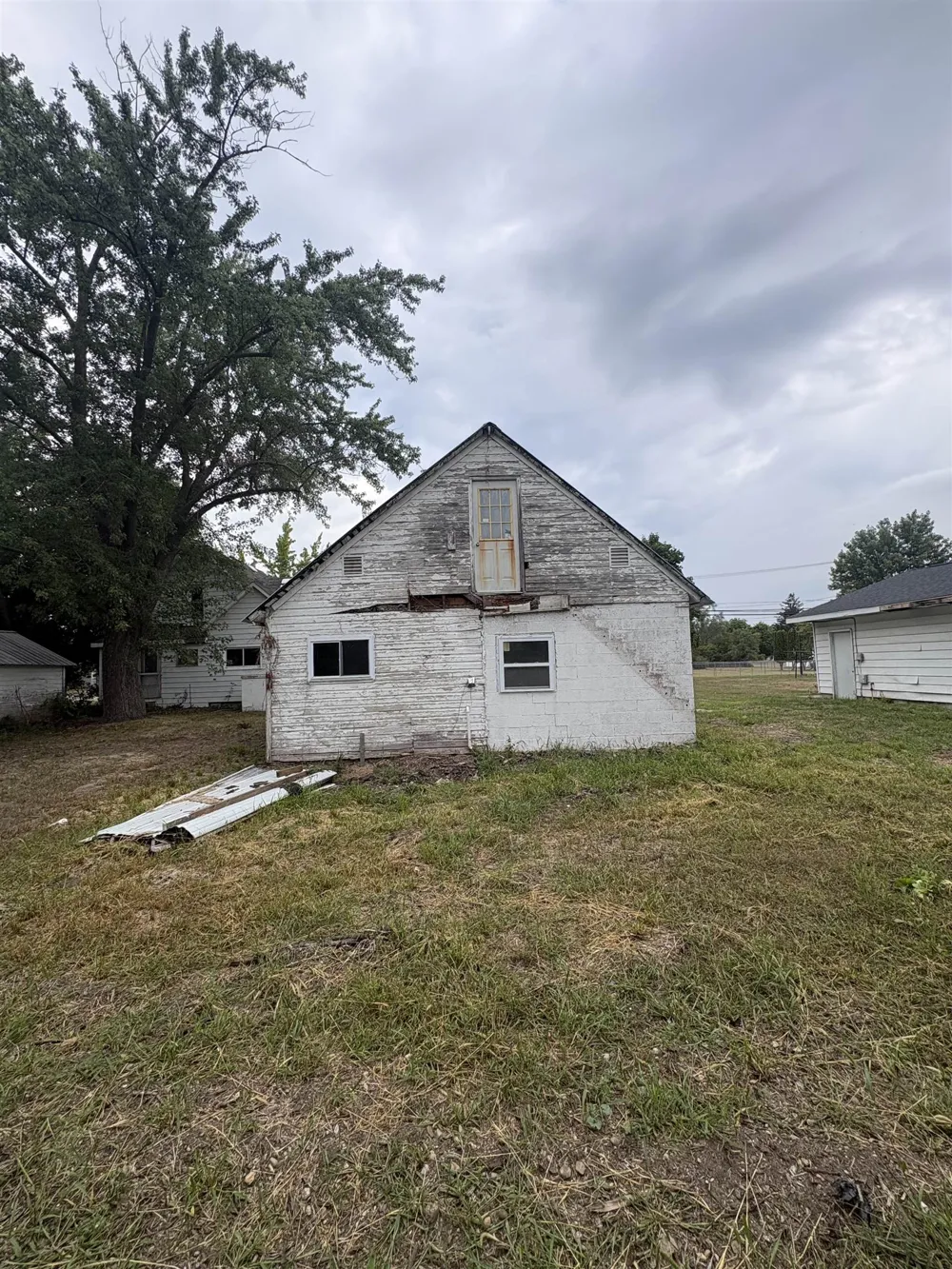 915 W Broadway Street Mt Pleasant City, MI 48858