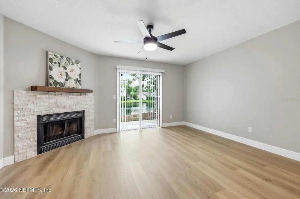 3801 CROWN POINT ROAD #2093 Jacksonville, FL 32257