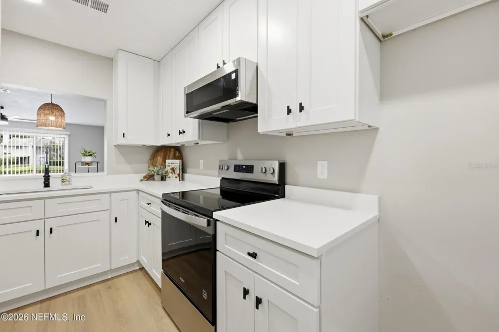 3801 CROWN POINT ROAD #2093 Jacksonville, FL 32257