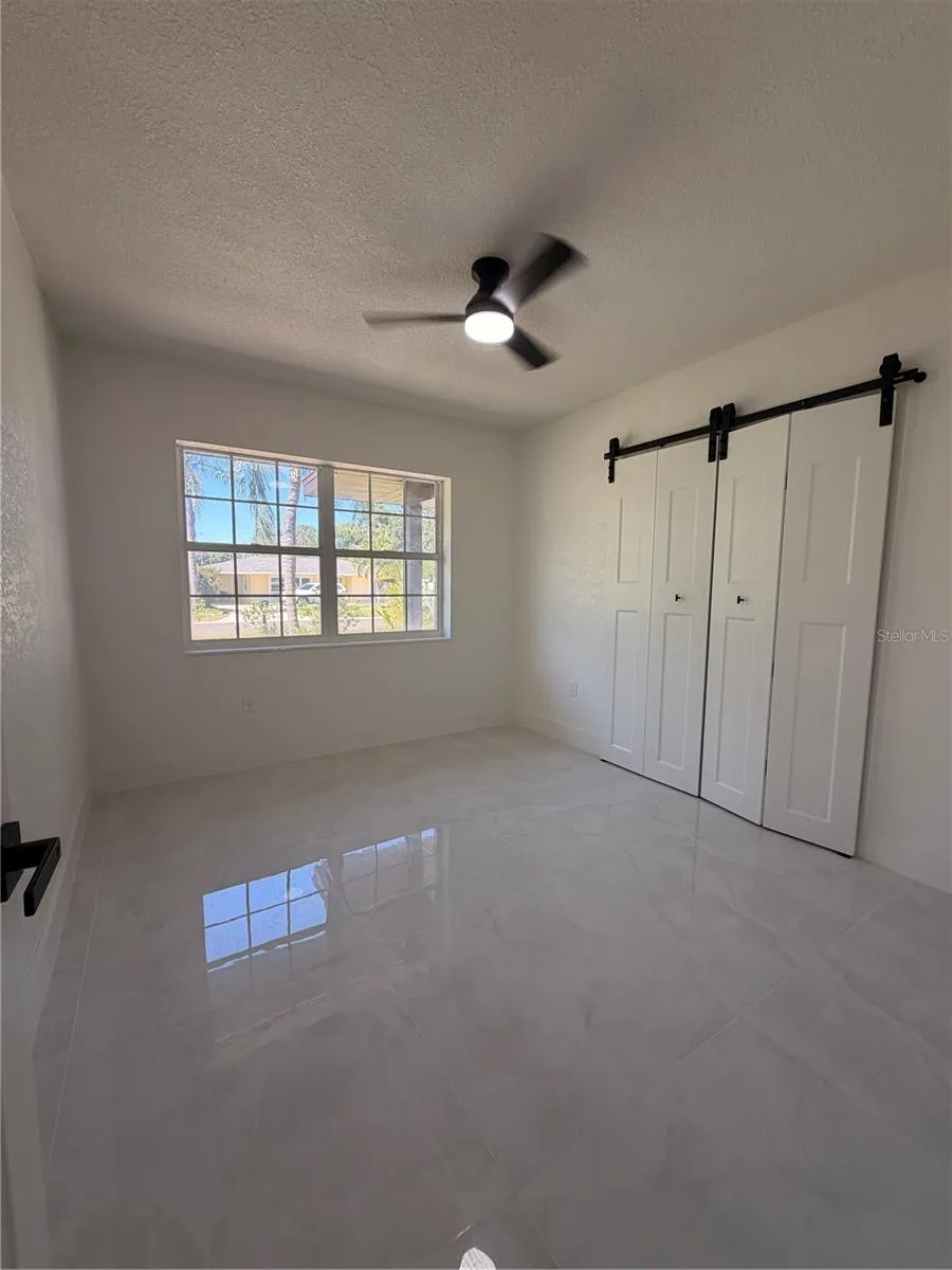 2405 21ST AVE W Bradenton, FL 34205