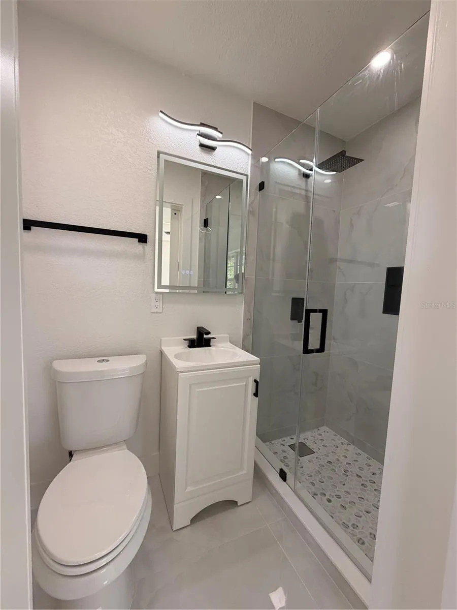 2405 21ST AVE W Bradenton, FL 34205