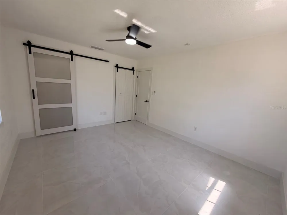 2405 21ST AVE W Bradenton, FL 34205