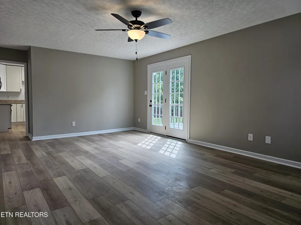 2818 Fawnridge Lane Knoxville, TN 37938