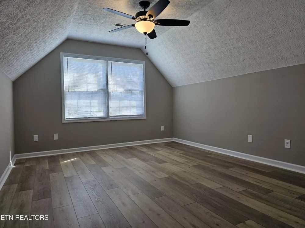 2818 Fawnridge Lane Knoxville, TN 37938