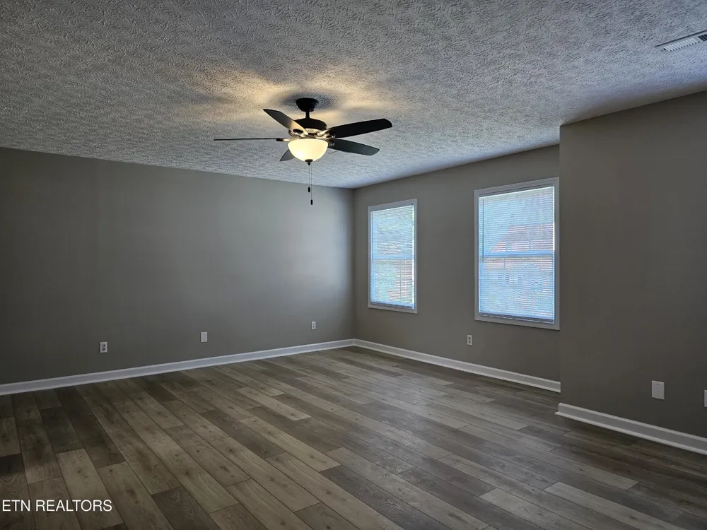 2818 Fawnridge Lane Knoxville, TN 37938