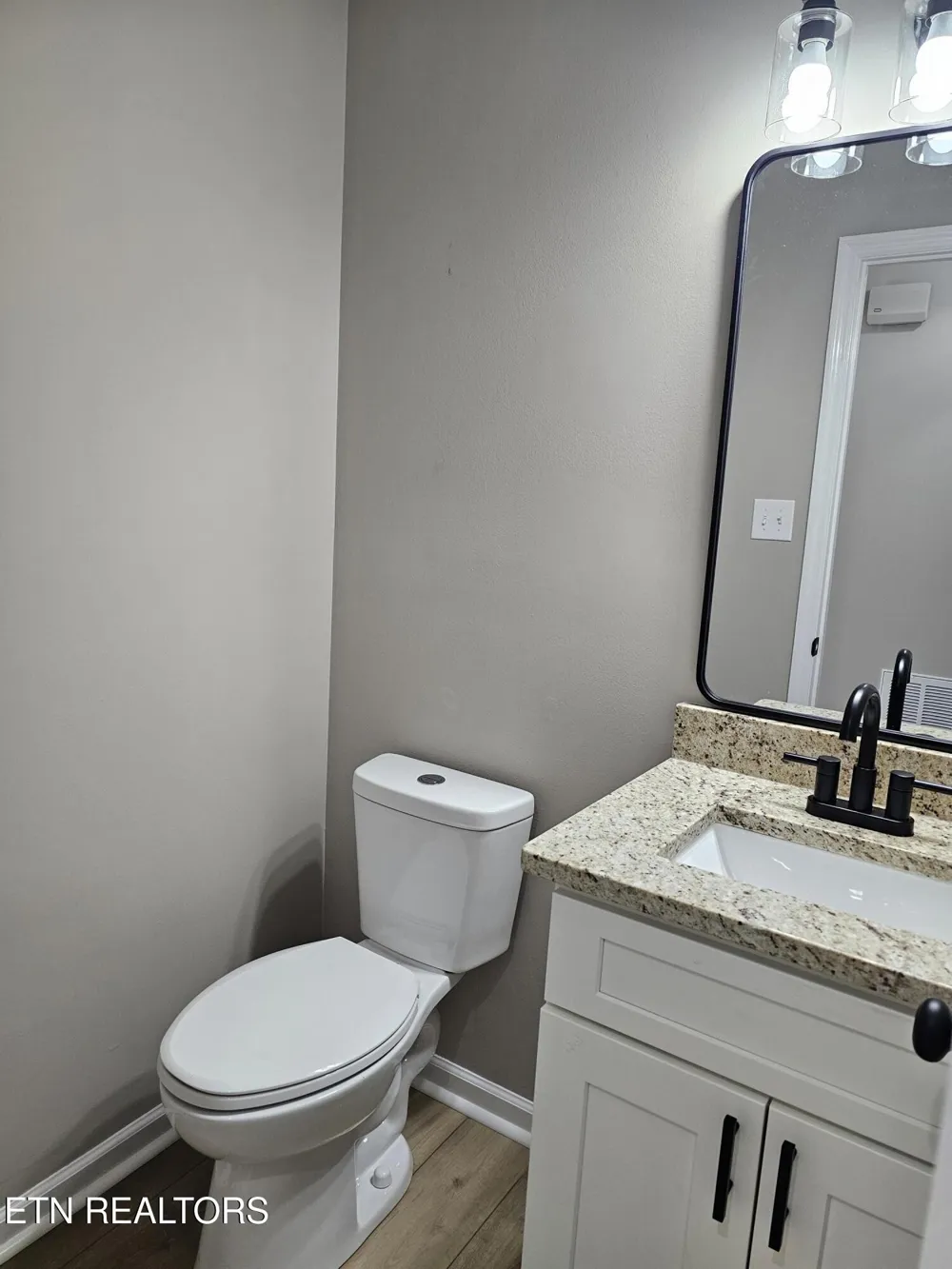2818 Fawnridge Lane Knoxville, TN 37938