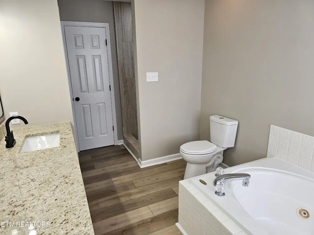 2818 Fawnridge Lane Knoxville, TN 37938