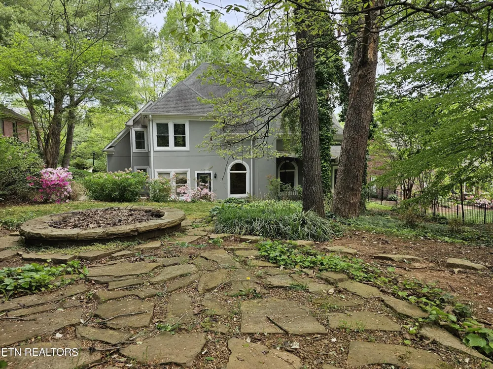 1525 Westport Rd Knoxville, TN 37922