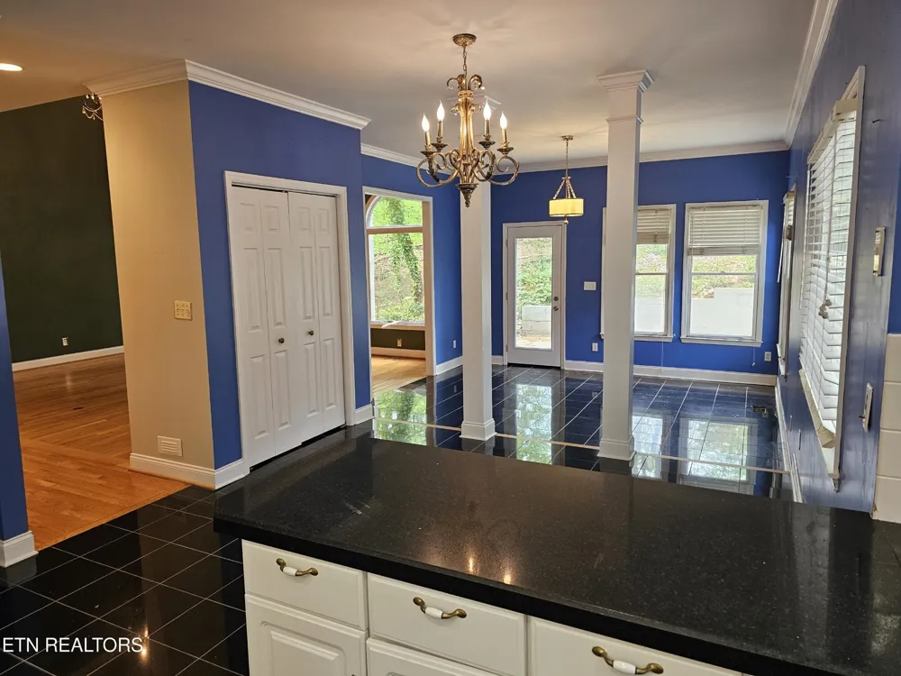 1525 Westport Rd Knoxville, TN 37922