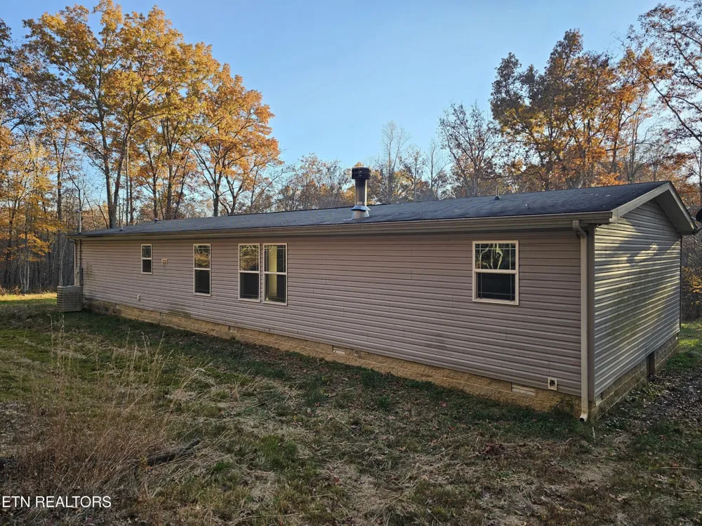 196 Red Hill Rd Sunbright, TN 37872
