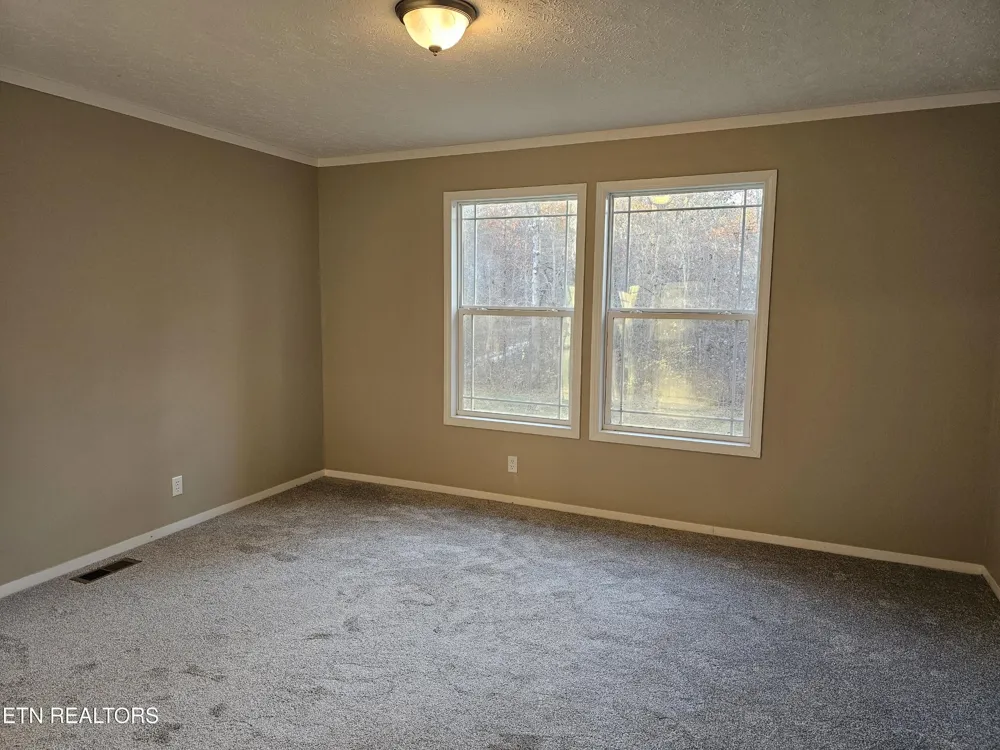 196 Red Hill Rd Sunbright, TN 37872