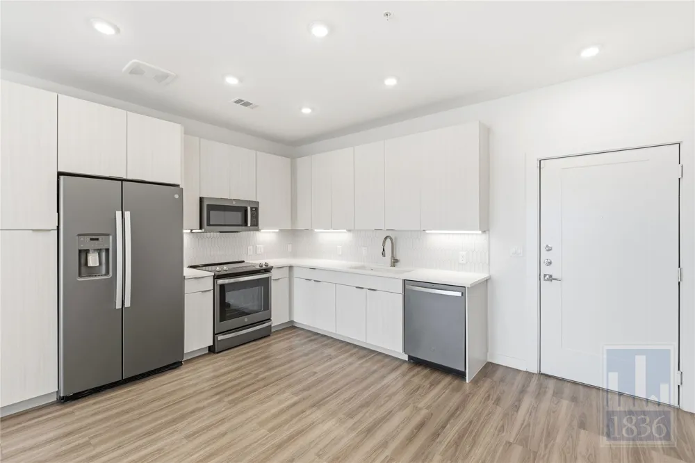 4802 S Congress Avenue #514 Austin, TX 78745