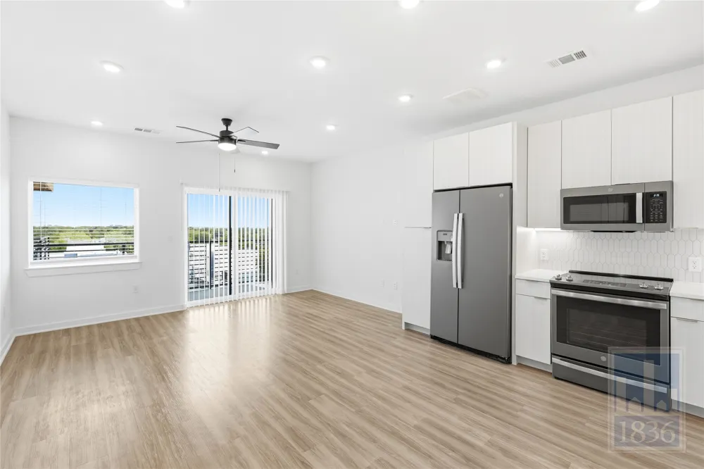 4802 S Congress Avenue #514 Austin, TX 78745