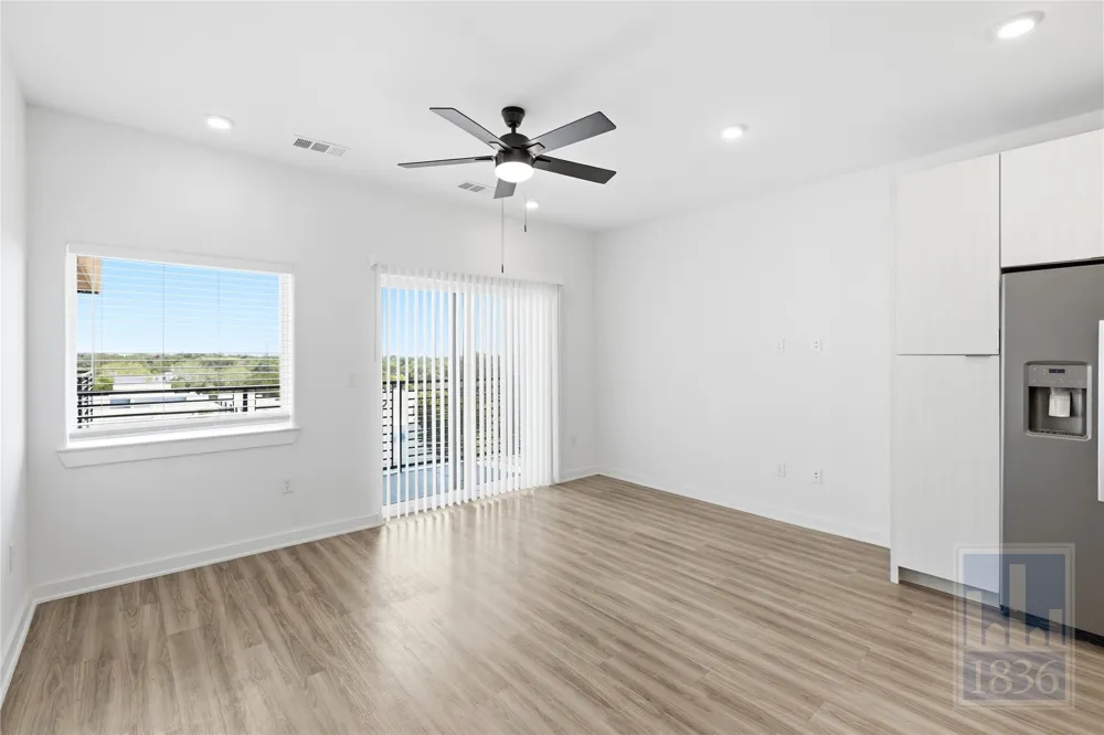 4802 S Congress Avenue #514 Austin, TX 78745