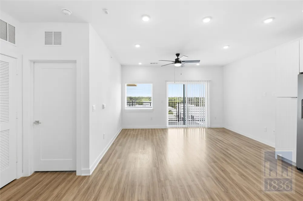 4802 S Congress Avenue #514 Austin, TX 78745