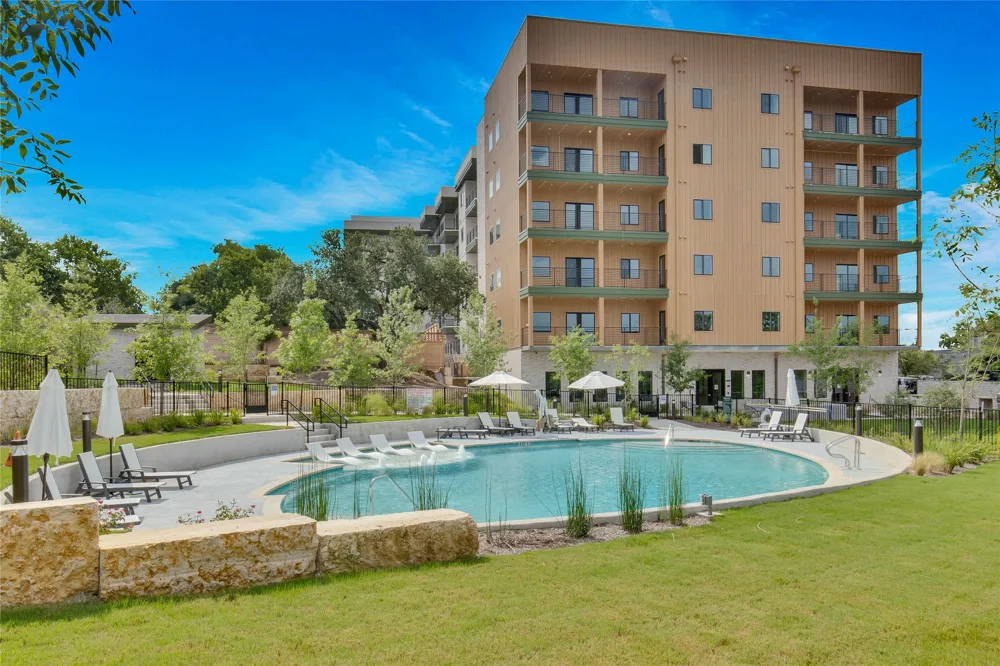 4802 S Congress Avenue #514 Austin, TX 78745