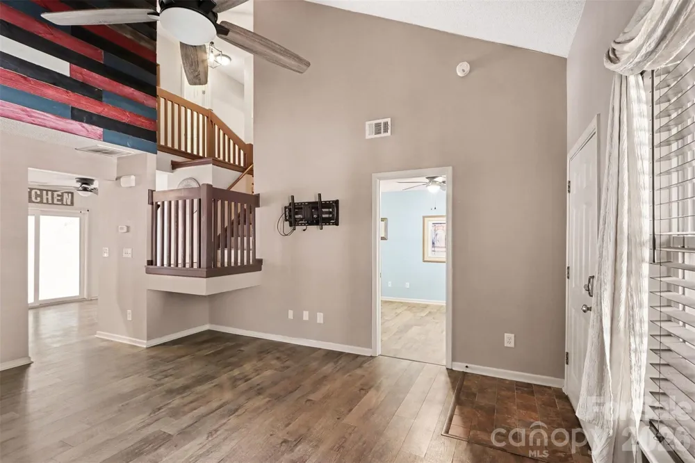 10150 Frosty Lane Charlotte, NC 28216